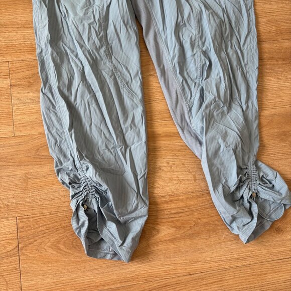 Lululemon Athletic Dance Studio MR Cropped Pants Belgian Blue Women’s Sz 10 - Picture 4 of 12